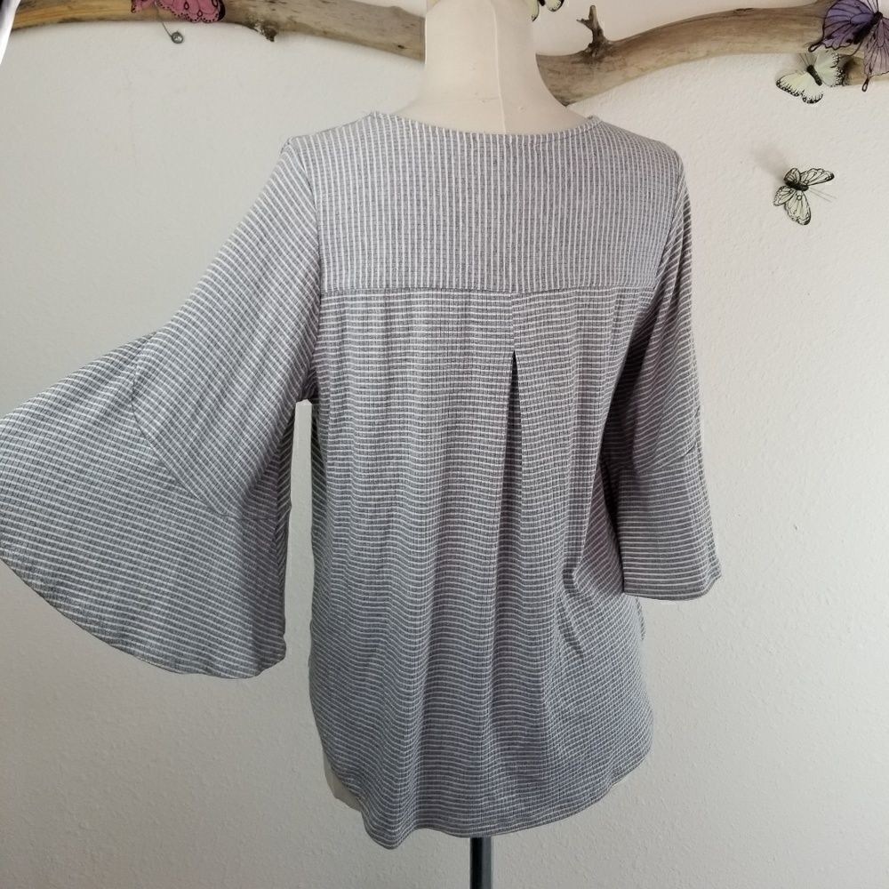 Pleione gray striped 3/4 bell ruffle sleeve top